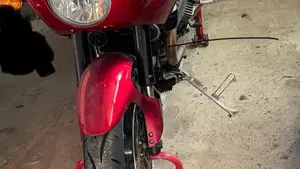 Moto Guzzi V11 Le Mans (2001 - 06)  (5)