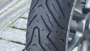 Kymco People 300i GT ABS (2016 - 20)  (6)
