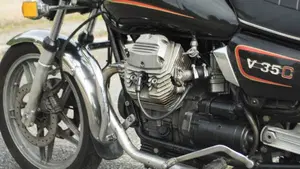Moto Guzzi   (7)