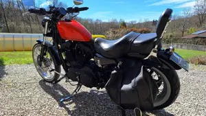 Harley-Davidson 883 Custom (2006 - 07) - XL 883C  (5)