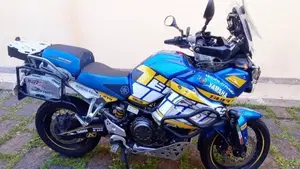 Yamaha XT1200Z Super Ténéré First Edition (2010 - 11)  (2)