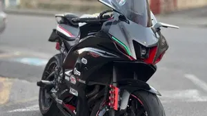 Yamaha YZF R7 (2021 - 25) 