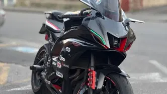 Yamaha YZF R7 (2021 - 25) usata
