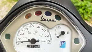 Vespa LX 50 (2005 - 08)  (7)