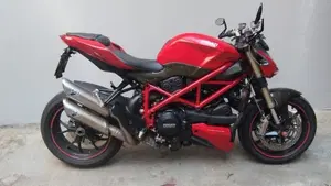 Ducati 848 (2007 - 13)  (7)
