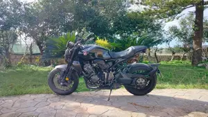 Honda CB 1000 R Black Edition (2021 - 25)  (2)