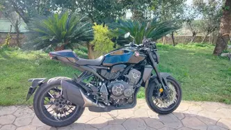 Honda CB 1000 R Black Edition (2021 - 25) usata