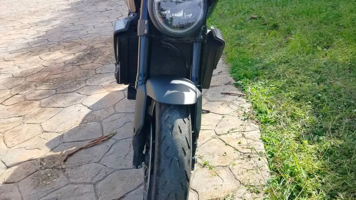 Honda CB 1000 R Black Edition (2021 - 25)  (5)