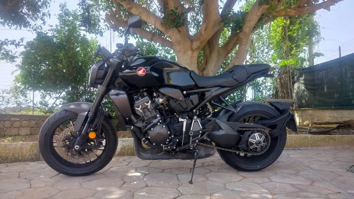 Honda CB 1000 R Black Edition (2021 - 25) 