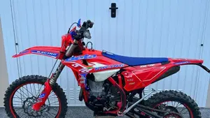 Betamotor RR 350 4T Enduro Racing (2023)  (4)