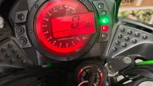 Kawasaki Z 750 (2003 - 06)  (2)