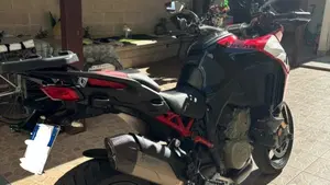 Ducati Multistrada V4 Pikes Peak (2021 - 24)  (5)