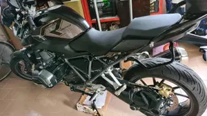 Bmw R 1200 R (2017 - 18)  (2)
