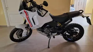 Ducati DesertX (2022 - 25)  (5)