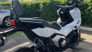 Honda X-ADV 750 Gravel (2025 - 26)  (4)