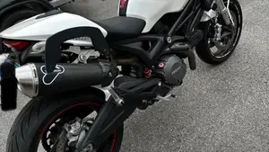 Ducati Monster 696 Plus (2007 - 14)  (4)
