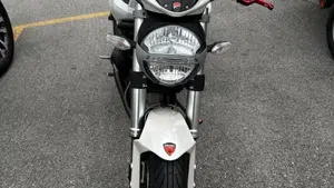 Ducati Monster 696 Plus (2007 - 14)  (5)