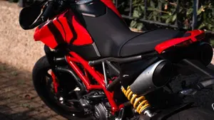 Ducati Hypermotard 950 (2022 - 25)  (11)