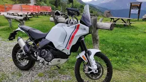 Ducati DesertX (2022 - 25) 