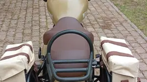 Royal Enfield Classic 350 (2021 - 26)  (6)