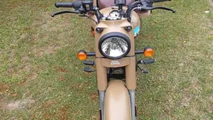 Royal Enfield Classic 350 (2021 - 26)  (5)
