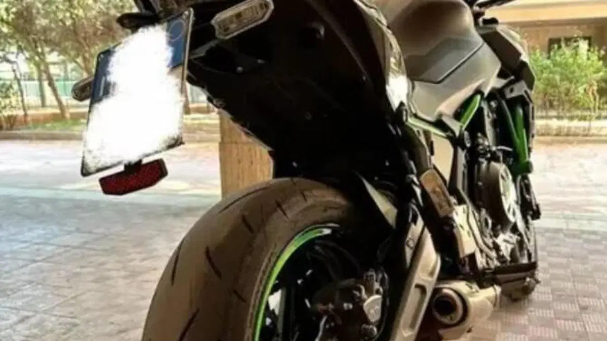 Kawasaki Z 650 (2025 - 26)  (3)