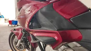Honda Deauville 700   (8)