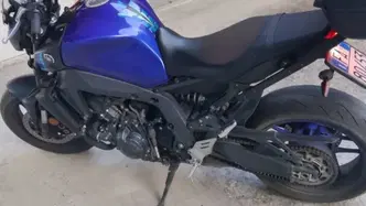 Yamaha MT-09 (2021 - 23) usata