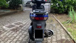 Suzuki SIXteen 150 (2007 - 14)  (5)