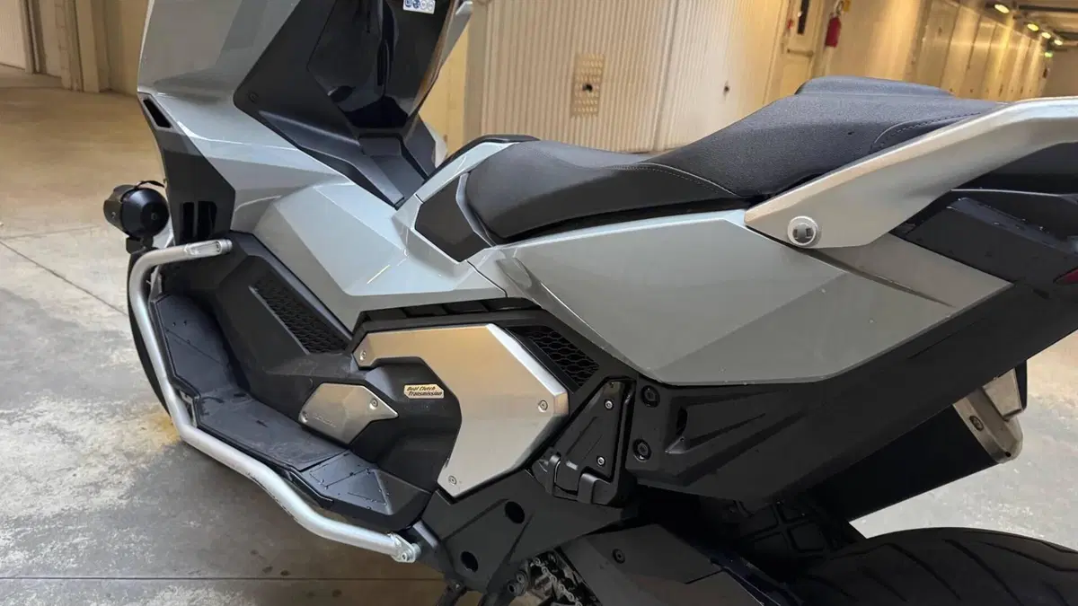 Honda X-ADV 750 DCT Adventure (2021 - 24)  (7)