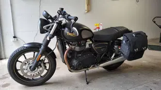 Triumph Street Twin 900 (2021 - 22) usata