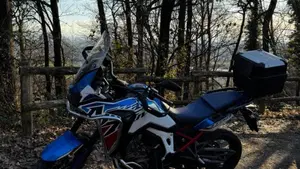 Honda Africa Twin CRF 1100L Urban (2022 - 23)  (3)