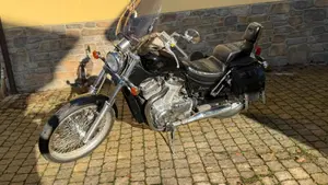 Suzuki VS 600 GL Intruder (1995 - 96)  (6)