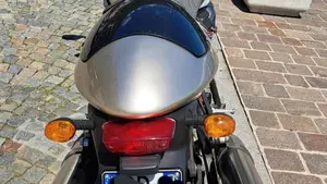 Moto Guzzi V11 Le Mans (2001 - 06)  (2)