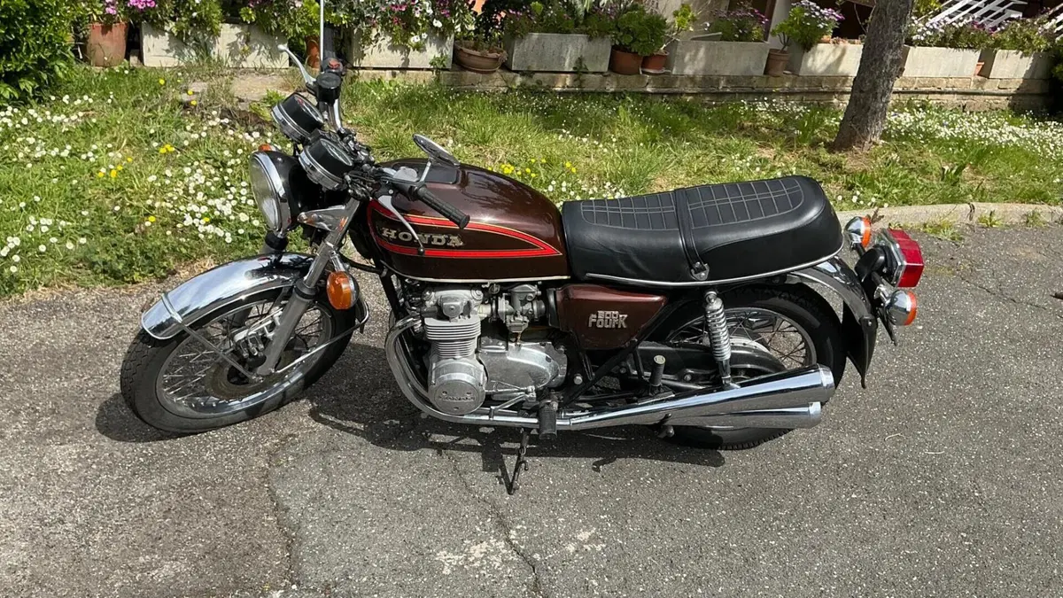 Honda   (2)