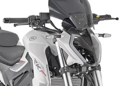 Givi 1173S spoiler fumè 22x31 cm per Benelli - Hon - Annuncio 9518661