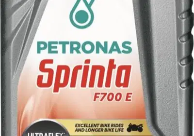 Olio motore lubrificante Petronas SPRINTA F700 E 1  - Annuncio 10011214