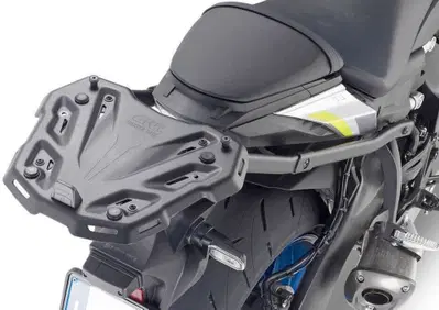 Attacco Posteriore Givi 3119FZ Per SUZUKI GSX S100 - Annuncio 9869648