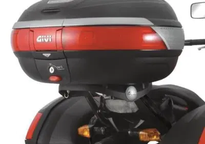 GIVI 447FZ Attacco posteriore specifico per MONOKE - Annuncio 9886314
