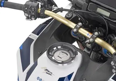 Flangia per borse serbatoio Givi BF25 - Annuncio 8959287