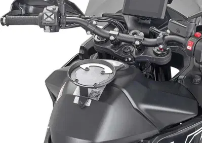 Flangia Tanklock Givi BF80 per KTM 890 SMT (23-24) - Annuncio 8904783