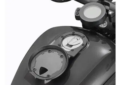 Flangia Tanklock Givi BF83 per KEEWAY V 302 C (23- - Annuncio 8971516