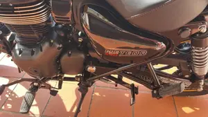 Royal Enfield Meteor 350 (2021 - 26)  (3)