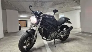 Ducati Monster 620 I.E. Dark (2002)  (8)