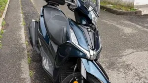 Kymco Agility 300i R16 ABS (2020)  (8)