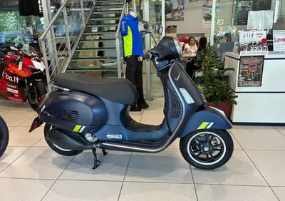 Vespa GTS 300 Super Tech (2023 - 24) - Annuncio 10011622