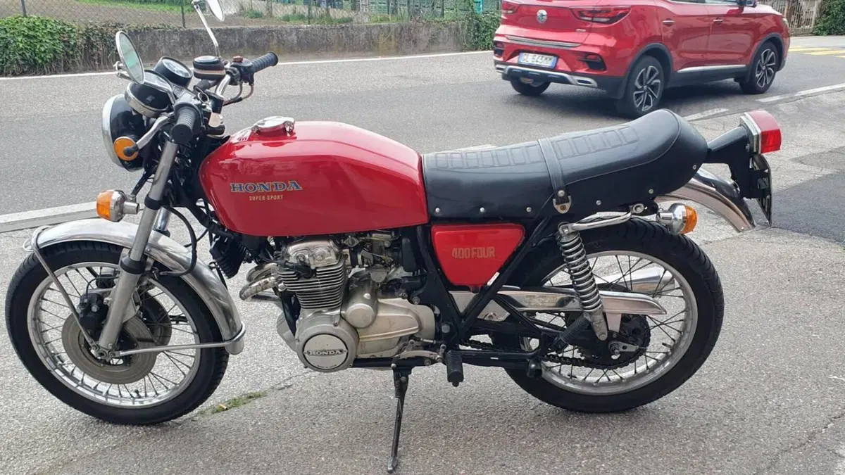 Honda   (2)