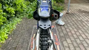 Yamaha YZ 250 F (2021)  (6)