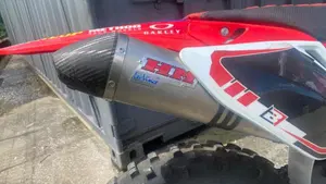 Honda CRF 250R (2005)  (2)