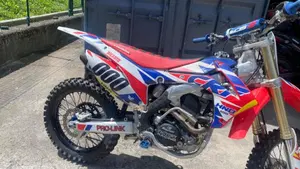 Honda CRF 250R (2014)  (4)